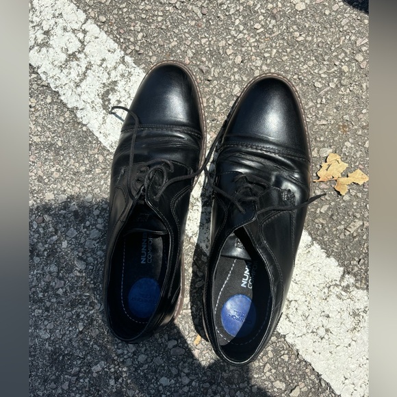 Black Men’s Dress Shoe - Picture 1 of 3